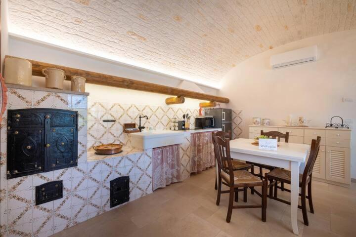 Valle D'Itria Trulli E Alcova Mikael Cisternino Exteriör bild