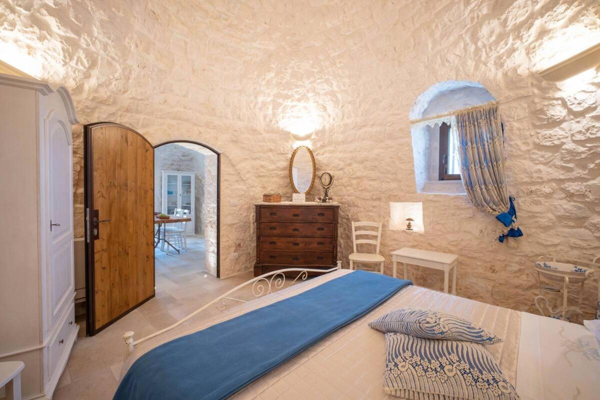 Valle D'Itria Trulli E Alcova Mikael Cisternino Exteriör bild