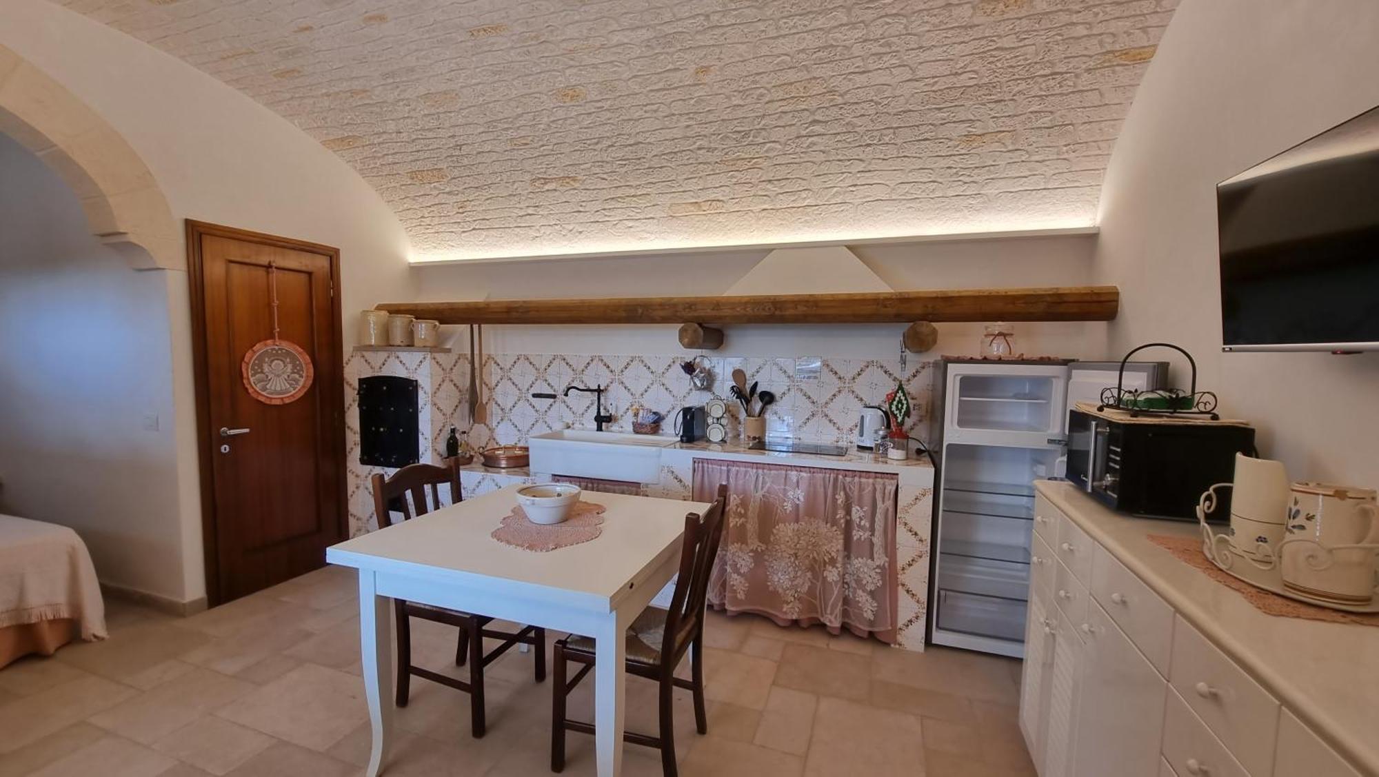 Valle D'Itria Trulli E Alcova Mikael Cisternino Exteriör bild