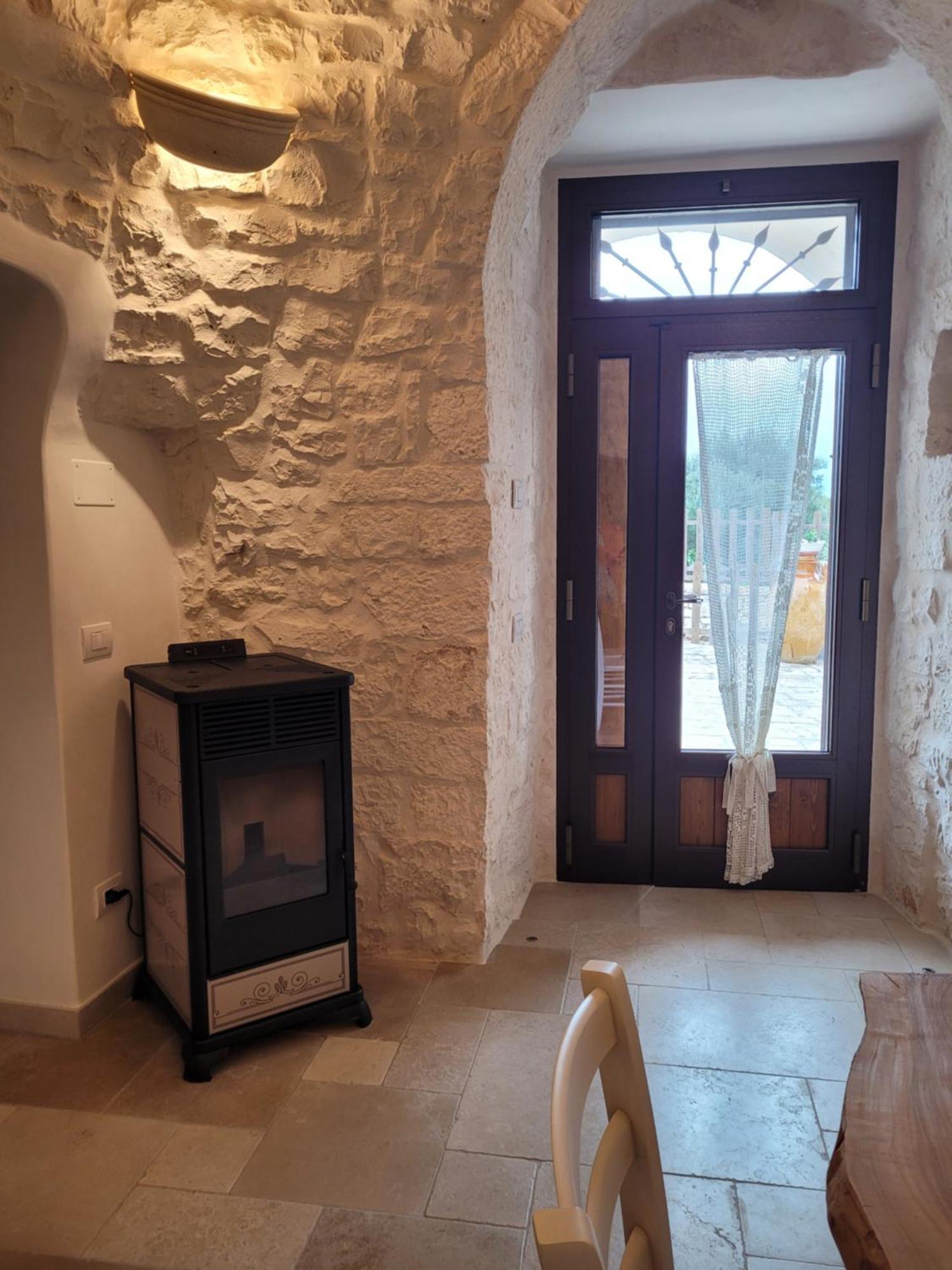 Valle D'Itria Trulli E Alcova Mikael Cisternino Exteriör bild